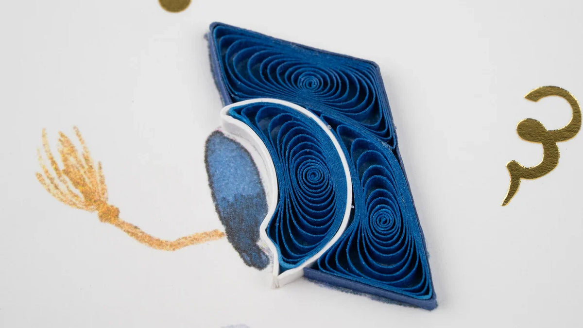 Quilled Congrats Grad Caps Greeting Card